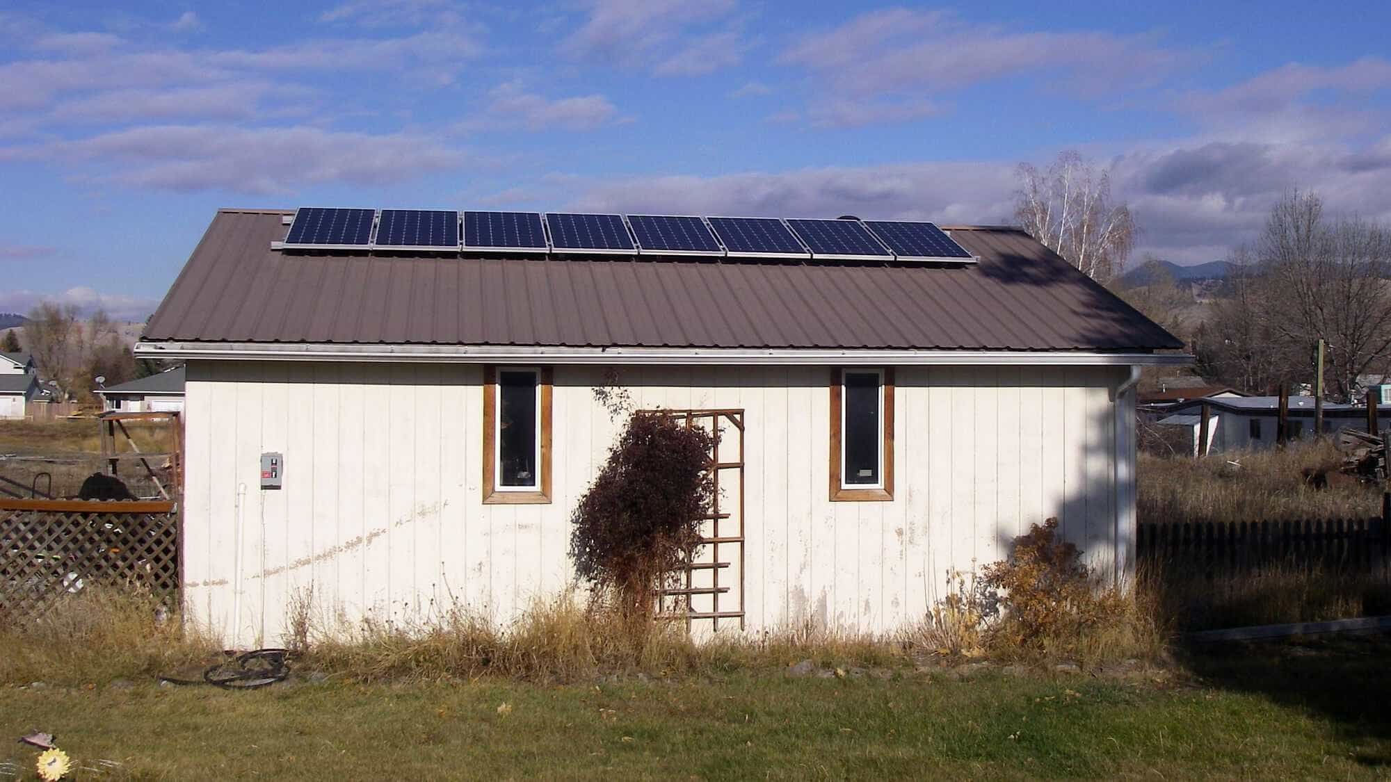 1.4KW solar panel system