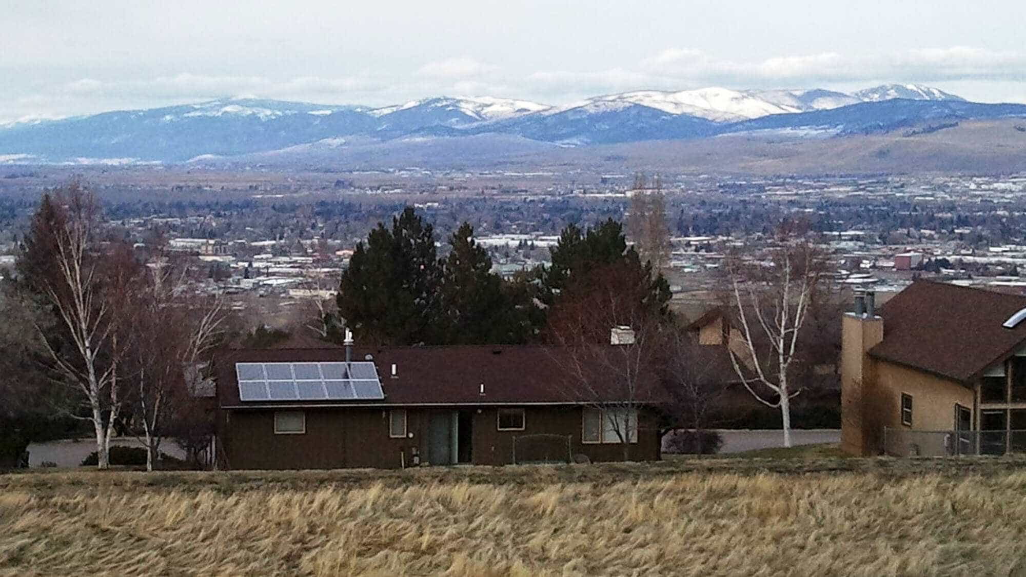 10 solar panels on roof